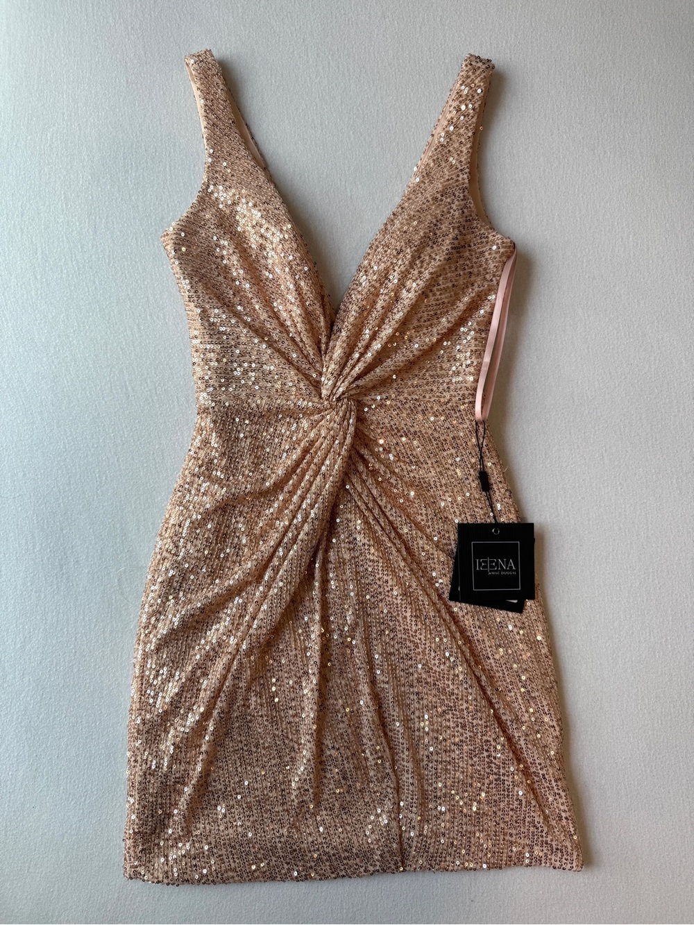 Mac Duggal Front Twist Plunging Sequined Mini Dress NWT Size 0 Rose Gold - Picture 2 of 8